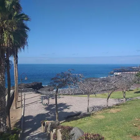 La Mar 2 Bed 2 Bath In Sought After Position Free Wifi Puerto de Santiago (Tenerife)