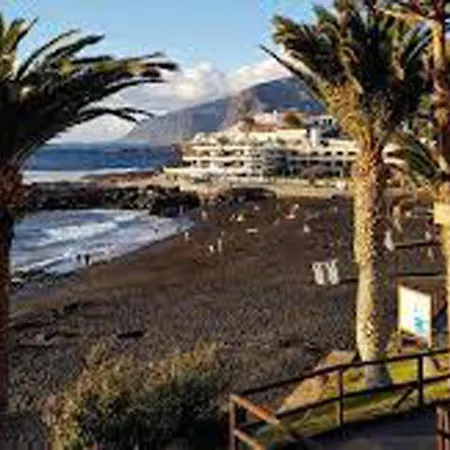 Appartement La Mar 2 Bed 2 Bath In Sought After Position Free Wifi Puerto de Santiago (Tenerife)